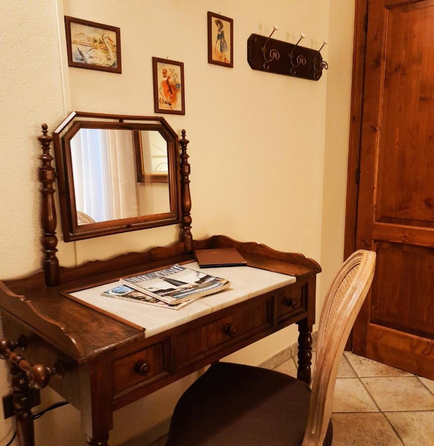 Boutique Hotel Fox'S Inn San Giustino Valdarno Luaran gambar